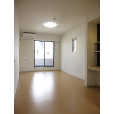 キープスマイル 201【管理NO：1-020455601-02010】 ★家具家電は申し込み後に搬入します★ ★2026年10月下旬入居可能★の物件写真2