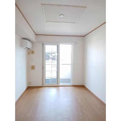 榛の木 102【管理NO：1-013468801-01020】 ★家具家電は申し込み後に搬入します★ ★2026年10月中旬入居可能★の物件写真2