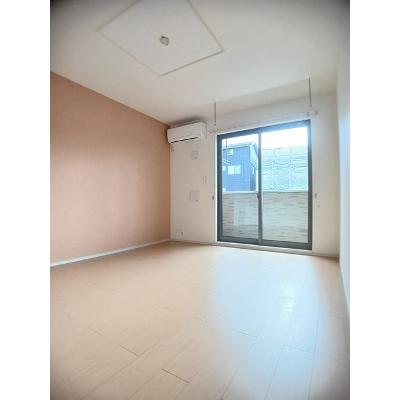パレイシア 103【管理NO：1-019119201-01030】 ★家具家電は申し込み後に搬入します★ ★2026年10月上旬入居可能★の物件写真2