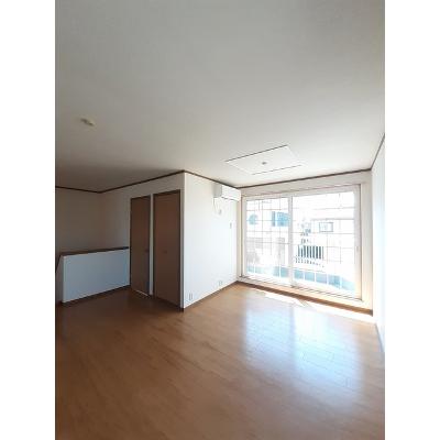 アウローラ 201【管理NO：1-009560601-02010】 ★家具家電は申し込み後に搬入します★ ★2026年10月下旬入居可能★の物件写真2