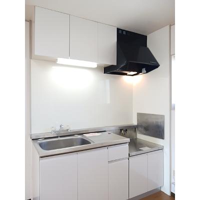 サンハイツ 201【管理NO：1-004210701-02010】 ★家具家電は申し込み後に搬入します★ ★2026年10月上旬入居可能★の物件写真3