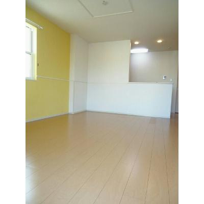 アラ　グラース 103【管理NO：1-020803101-01030】 ★家具家電は申し込み後に搬入します★ ★2026年11月中旬入居可能★の物件写真2