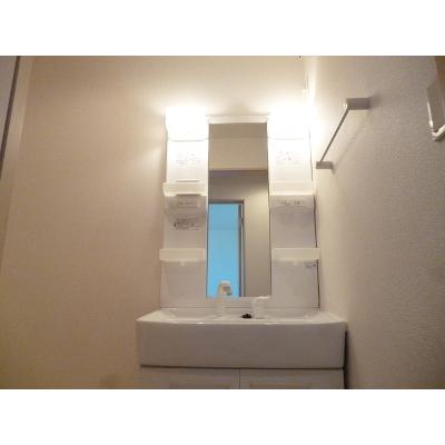 あや 201【管理NO：1-018388301-02010】 ★家具家電は申し込み後に搬入します★ ★2026年10月下旬入居可能★の物件写真6