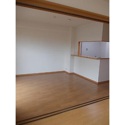 シャトーウエスト　Ｂ棟 101【管理NO：1-012497302-01010】 ★家具家電は申し込み後に搬入します★ ★2026年10月下旬入居可能★の物件写真2
