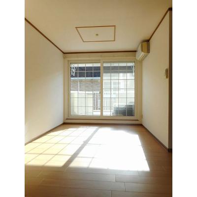 メゾン　グリシーヌ 202【管理NO：1-011375101-02020】 ★家具家電は申し込み後に搬入します★ ★2026年10月下旬入居可能★の物件写真2