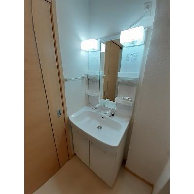 アンファミーユⅢ 102【管理NO：1-016691203-01020】 ★家具家電は申し込み後に搬入します★ ★2026年10月下旬入居可能★の物件写真6