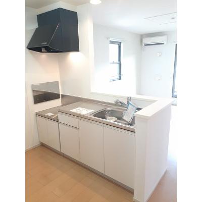 カメラートⅠ 201【管理NO：1-019284101-02010】 ★家具家電は申し込み後に搬入します★ ★2026年10月下旬入居可能★の物件写真3