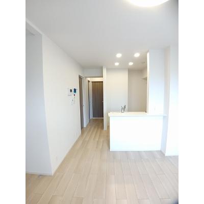 ラポール 205【管理NO：1-027533001-02040】 ★家具家電は申し込み後に搬入します★ ★2026年11月中旬入居可能★の物件写真2