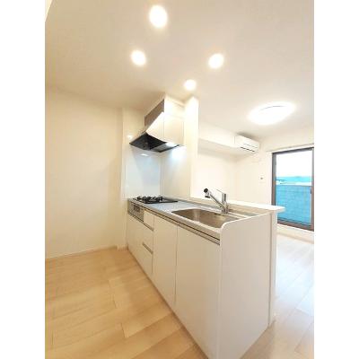 リヨン　Ａ 203【管理NO：1-025792801-02030】 ★家具家電は申し込み後に搬入します★ ★2026年10月中旬入居可能★の物件写真3