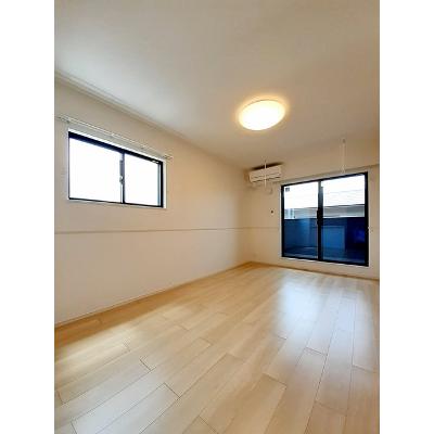 サン　ファースト 201【管理NO：1-027509701-02010】 ★家具家電は申し込み後に搬入します★ ★2026年11月中旬入居可能★の物件写真2
