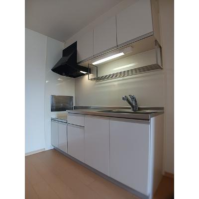 apartment 〒108-0075　東京都港区港南２丁目16-1