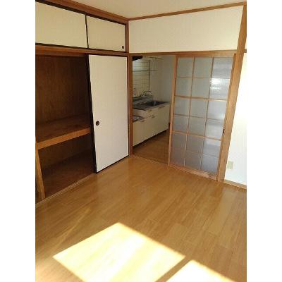 セレニオンハイツ 302【管理NO：1-003802401-03020】 ★家具家電は申し込み後に搬入します★ ★2026年11月中旬入居可能★の物件写真2