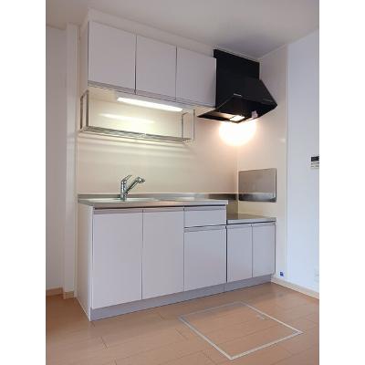 アルビオン 101【管理NO：1-015535101-01010】 ★家具家電は申し込み後に搬入します★ ★2026年10月中旬入居可能★の物件写真3