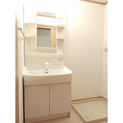 デフィー中嶋 103【管理NO：1-012122701-01030】 ★家具家電は申し込み後に搬入します★ ★2026年10月下旬入居可能★の物件写真6