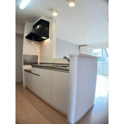 エアフォルク　Ａ 102【管理NO：1-020440501-01020】 ★家具家電は申し込み後に搬入します★ ★2026年10月下旬入居可能★の物件写真3