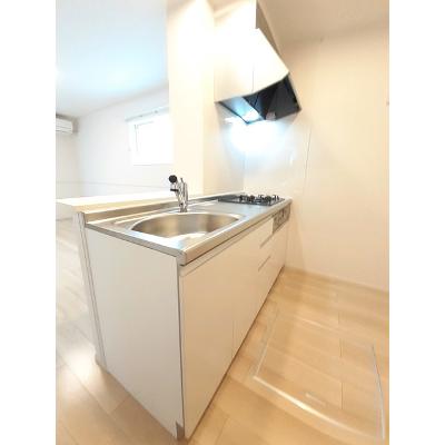 サンライズ 101【管理NO：1-025647601-01010】 ★家具家電は申し込み後に搬入します★ ★2026年10月下旬入居可能★の物件写真3