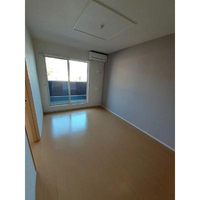 グランドパレスＢ 202【管理NO：1-019584102-02020】 ★家具家電は申し込み後に搬入します★ ★2026年10月下旬入居可能★の物件写真2