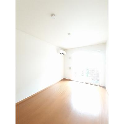 トラスト　コート 103【管理NO：1-014361301-01030】 ★家具家電は申し込み後に搬入します★ ★2026年11月中旬入居可能★の物件写真2