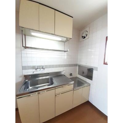 シャトレ仲 205【管理NO：1-004057801-02050】 ★家具家電は申し込み後に搬入します★ ★2026年10月中旬入居可能★の物件写真3