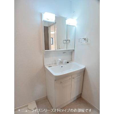 グラスコートⅢ 102【管理NO：1-028842601-01020】 ★家具家電は申し込み後に搬入します★ ★2027年02月下旬入居可能★の物件写真6