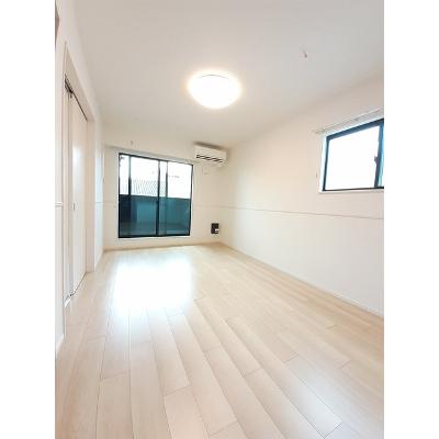 サニー曙 202【管理NO：1-026768001-02020】 ★家具家電は申し込み後に搬入します★ ★2026年10月上旬入居可能★の物件写真2