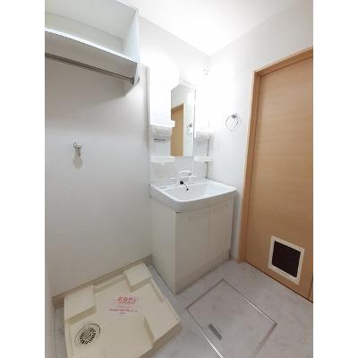 シーサイドビレッジＤ 203【管理NO：1-020241502-02030】 ★家具家電は申し込み後に搬入します★ ★2026年11月上旬入居可能★の物件写真6