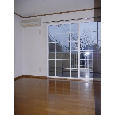 メリーヒルズ 101【管理NO：1-010233101-01010】 ★家具家電は申し込み後に搬入します★ ★2026年10月下旬入居可能★の物件写真2