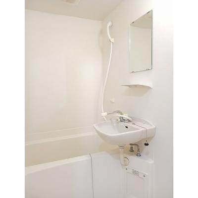 ジュネス一の宮 203【管理NO：1-009487801-02030】 ★家具家電は申し込み後に搬入します★ ★2026年10月上旬入居可能★の物件写真4