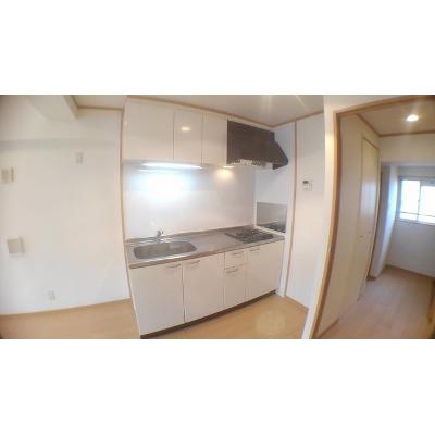 リアン熊本 107【管理NO：1-014254401-01060】 ★家具家電は申し込み後に搬入します★ ★2026年11月中旬入居可能★の物件写真3
