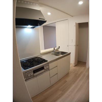 カステリア三隈 202【管理NO：1-027323401-02020】 ★家具家電は申し込み後に搬入します★ ★2026年10月下旬入居可能★の物件写真3