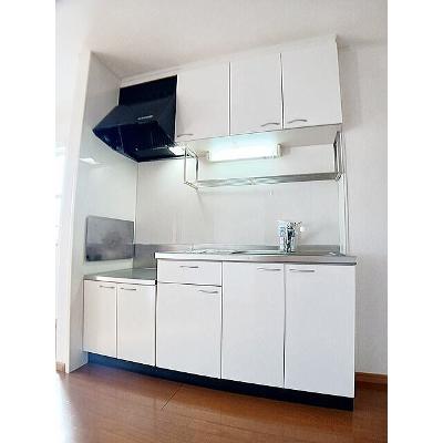 パルフェ三隈Ａ 201【管理NO：1-014048201-02010】 ★家具家電は申し込み後に搬入します★ ★2026年10月中旬入居可能★の物件写真3