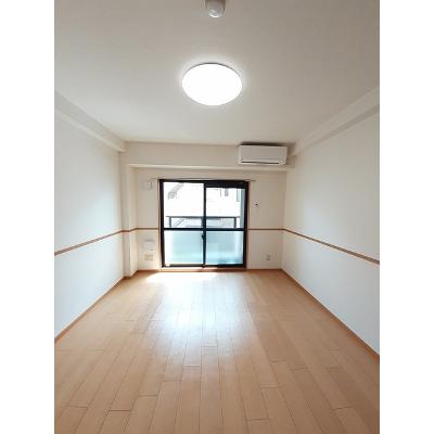 ベルオーブ 203【管理NO：1-013737801-02030】 ★家具家電は申し込み後に搬入します★ ★2026年10月下旬入居可能★の物件写真2