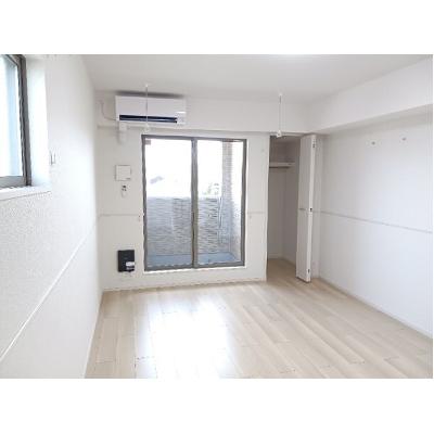 ラフィネ　Ｃ 201【管理NO：1-027659401-02010】 ★家具家電は申し込み後に搬入します★ ★2026年10月下旬入居可能★の物件写真2