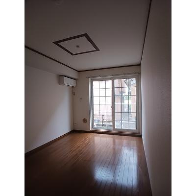 シャロン石井Ⅱ 102【管理NO：1-011697502-01020】 ★家具家電は申し込み後に搬入します★の物件写真2