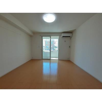 カーサ　エヌ 104【管理NO：1-020713401-01040】 ★家具家電は申し込み後に搬入します★ ★2026年11月中旬入居可能★の物件写真2