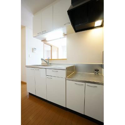 ソレイユルヴァン町裏 201【管理NO：1-014232601-02010】 ★家具家電は申し込み後に搬入します★ ★2026年10月下旬入居可能★の物件写真3
