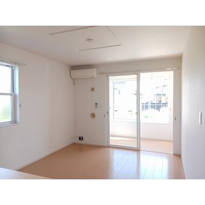 ソフテイルＤ 105【管理NO：1-018462601-01050】 ★家具家電は申し込み後に搬入します★ ★2026年10月下旬入居可能★の物件写真2