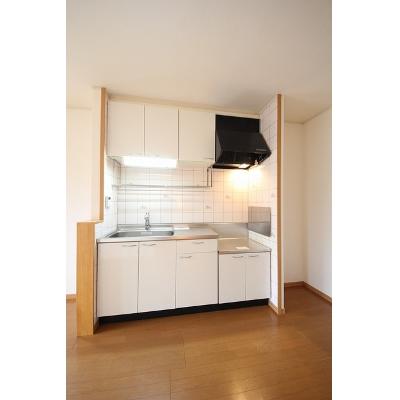 クレア　トゥール　Ⅱ 201【管理NO：1-014466301-02010】 ★家具家電は申し込み後に搬入します★ ★2026年10月下旬入居可能★の物件写真3
