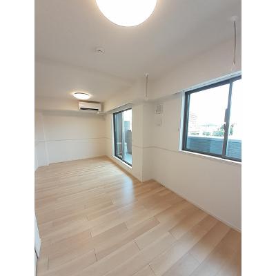 カーサ・ヨシ 203【管理NO：1-027327101-02030】 ★家具家電は申し込み後に搬入します★ ★2026年10月中旬入居可能★の物件写真2