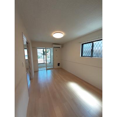 アクティブ　スカイ 103【管理NO：1-026555101-01030】 ★家具家電は申し込み後に搬入します★ ★2026年11月中旬入居可能★の物件写真2