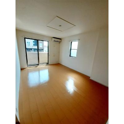 リアンクレア 105【管理NO：1-019270302-01040】 ★家具家電は申し込み後に搬入します★ ★2026年11月中旬入居可能★の物件写真2
