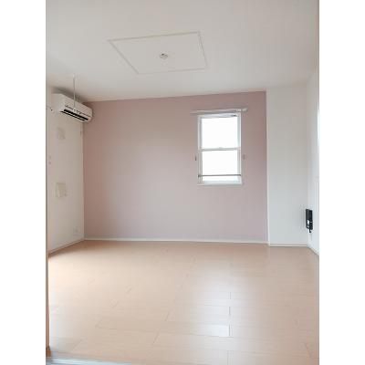 ラピスラズリⅡ 201【管理NO：1-019386301-02010】 ★家具家電は申し込み後に搬入します★ ★2026年11月中旬入居可能★の物件写真2