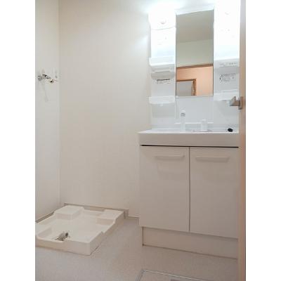 ラピスラズリⅡ 201【管理NO：1-019386301-02010】 ★家具家電は申し込み後に搬入します★ ★2026年11月中旬入居可能★の物件写真6