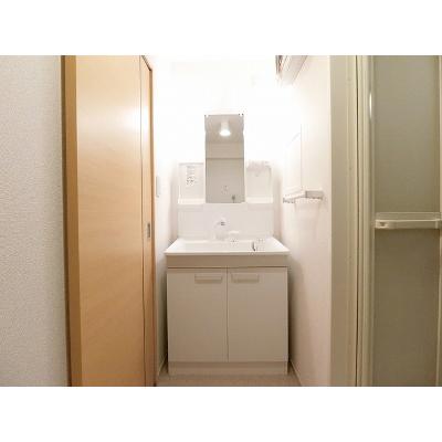 イノセント　フェアリー 202【管理NO：1-019704701-02020】 ★家具家電は申し込み後に搬入します★ ★2026年10月下旬入居可能★の物件写真6