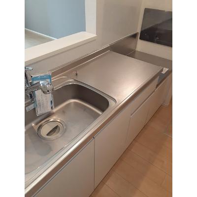 ベイサイドビレッジ・コウ 105【管理NO：1-022196901-01040】 ★家具家電は申し込み後に搬入します★ ★2026年11月中旬入居可能★の物件写真3