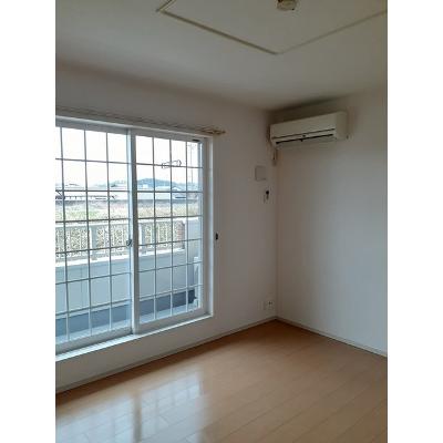 Ｓｈｉｎｅ　Ｇｒａｃｅ 203【管理NO：1-019051801-02030】 ★家具家電は申し込み後に搬入します★ ★2026年10月下旬入居可能★の物件写真2