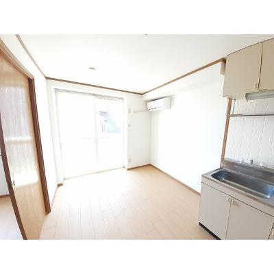 apartment 滋賀県湖南市石部東２丁目６番５号 

↓地図はこちらから
