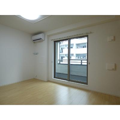 フェリーチェ 205【管理NO：1-021287501-02040】 ★家具家電は申し込み後に搬入します★ ★2026年10月中旬入居可能★の物件写真2