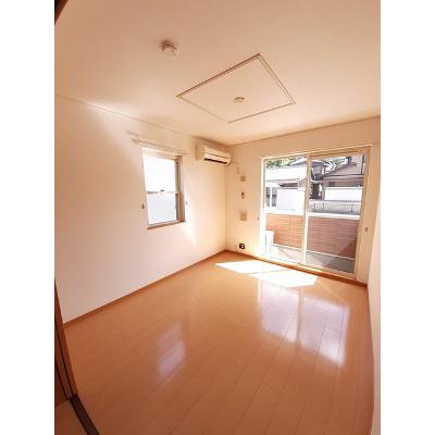レバータⅠ 102【管理NO：1-014634401-01020】 ★家具家電は申し込み後に搬入します★ ★2026年10月下旬入居可能★の物件写真2