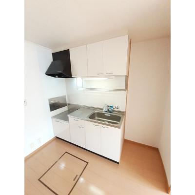 レバータⅠ 102【管理NO：1-014634401-01020】 ★家具家電は申し込み後に搬入します★ ★2026年10月下旬入居可能★の物件写真3